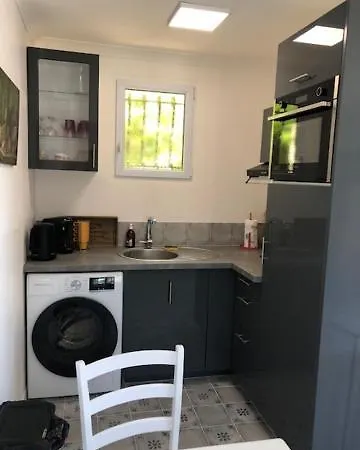 Calme Holiday home Nimes